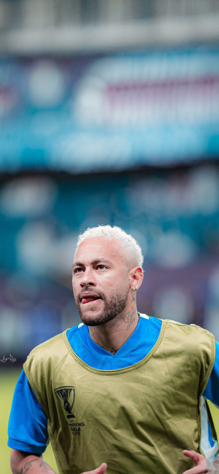 乌姆蒂蒂：费基尔不伤能效力皇马巴萨，苏牙是好人梅西最伟大