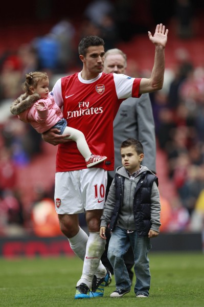 新疆下赛季算是废了！无控卫串联，外援无强解点，刘炜与助教争执