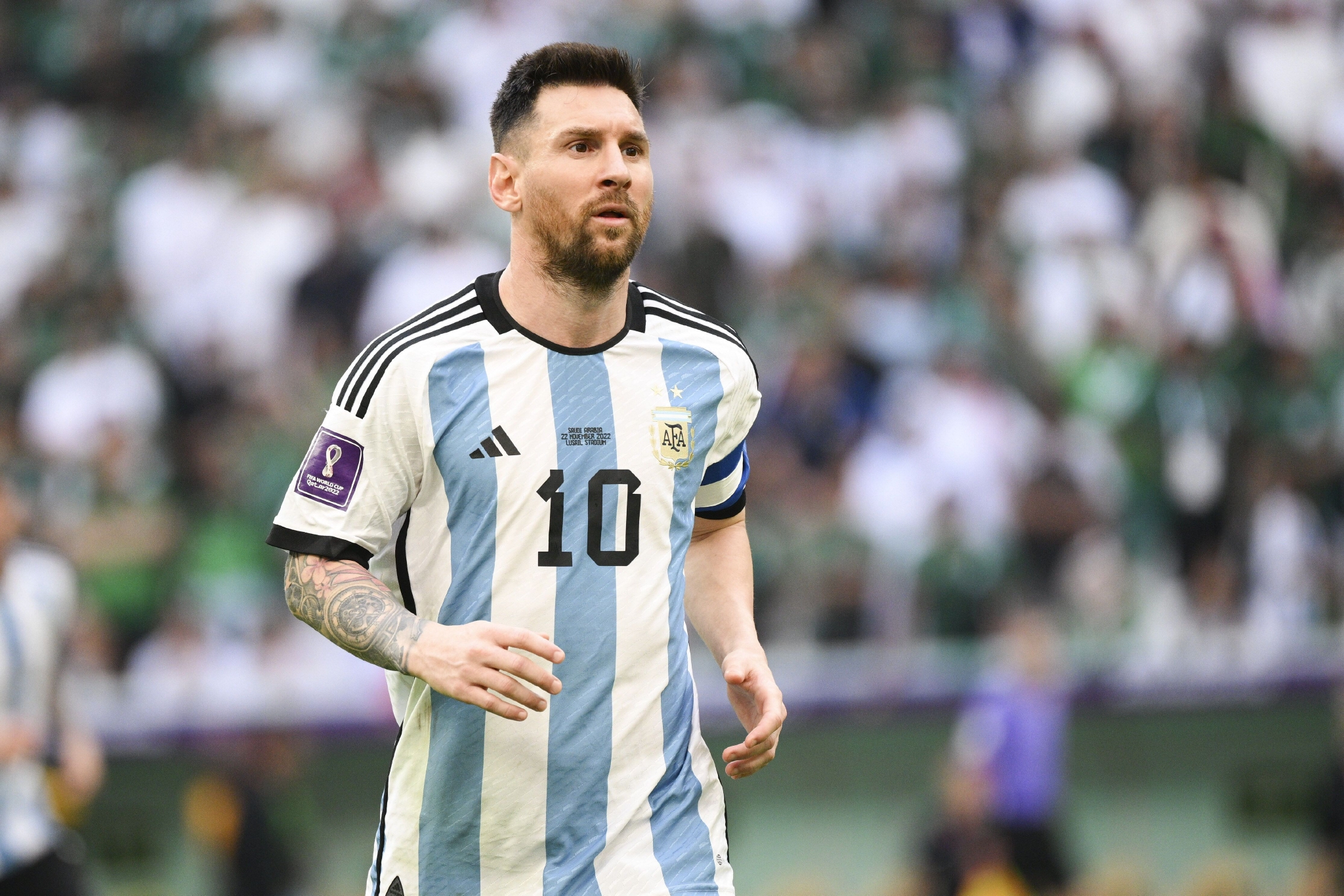 热刺旧将：弗兰克每隔五分钟就改变战术，澳波更有魄力