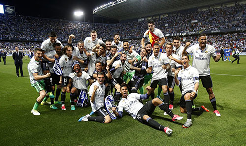 ESPN：奥斯卡曾短暂失去意识，目前正在ICU接受检查