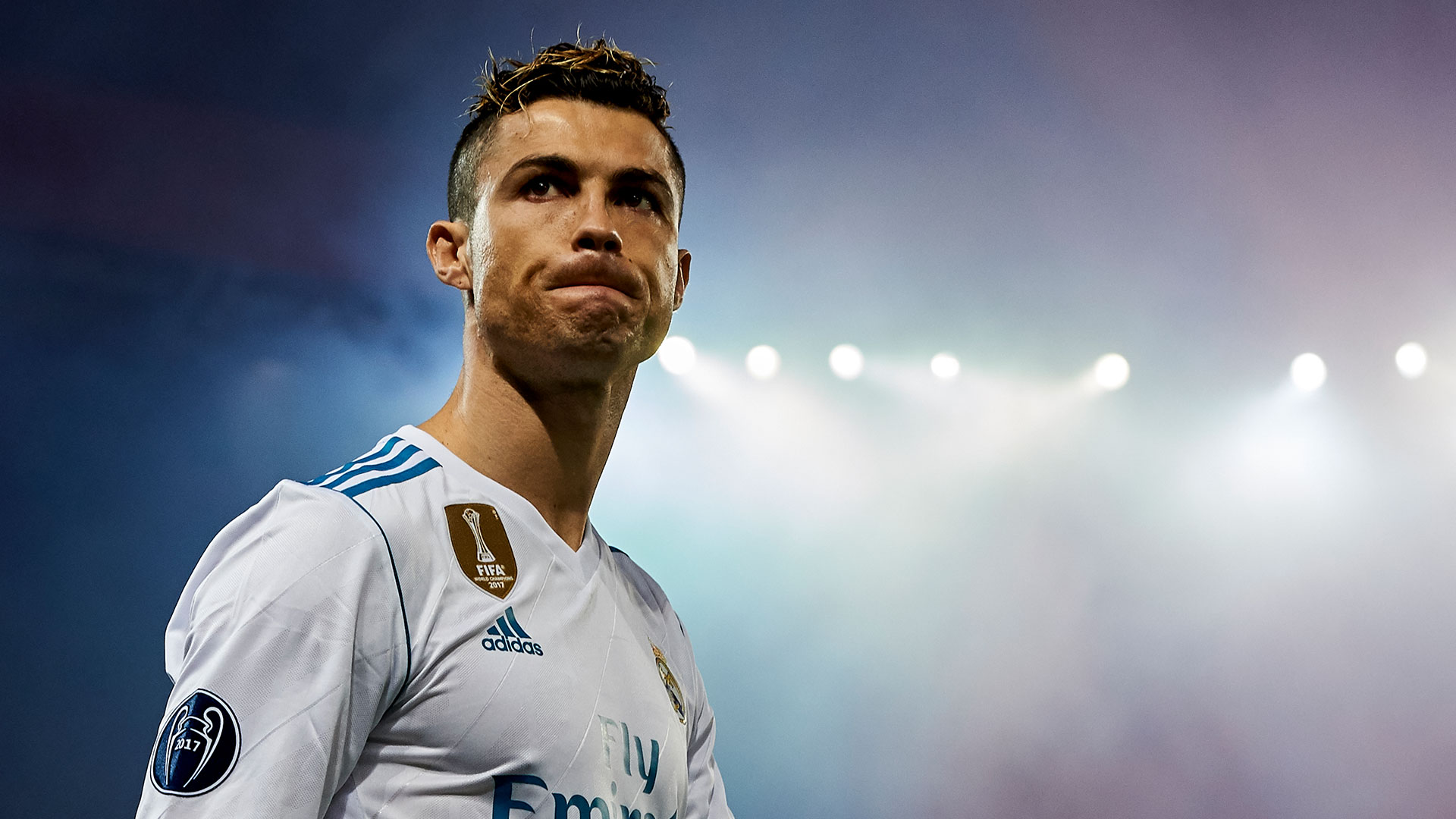 若塔曾为两队效力过，波尔图vs马竞赛前致敬若塔兄弟